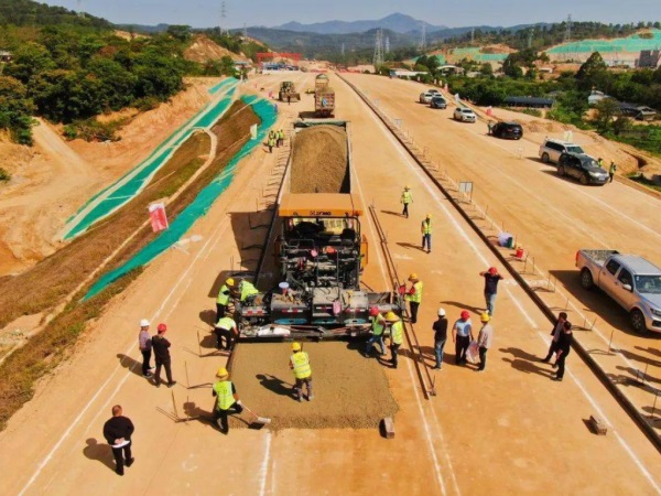 玉树高速公路